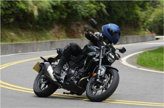ɽ·�Լ�2022����CB300R