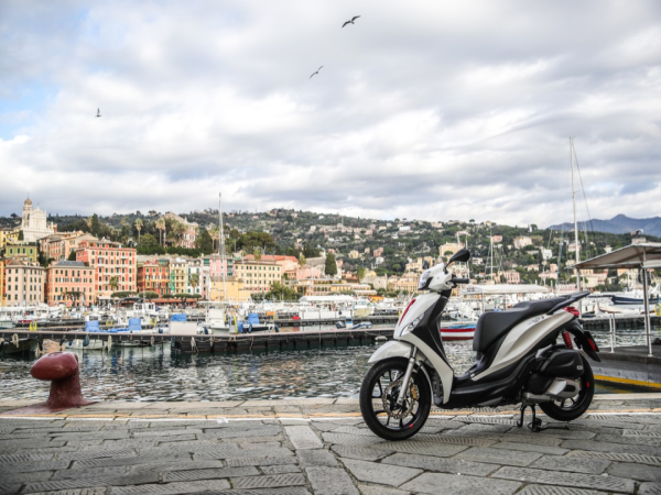 �鶯���У������������Piaggio&nbsp;