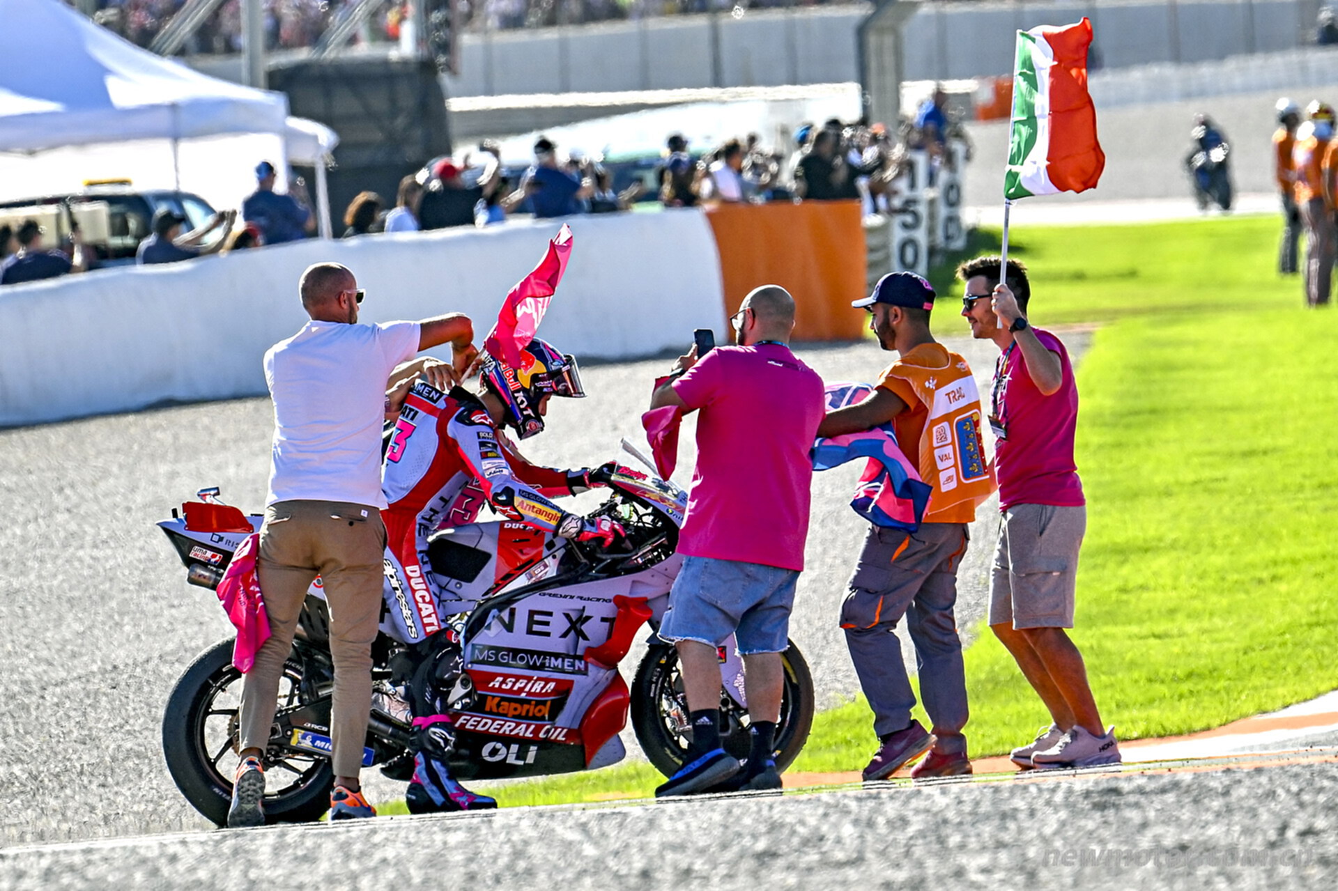 ������ҵ YOU-ALL���¶� MotoGP 2022 ����ܼ���