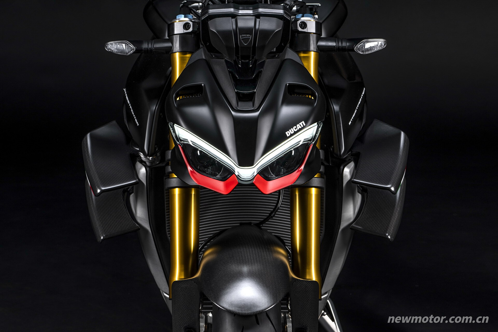�ſ��� 2023 Streetfighter V4 SP2 �ְ�
