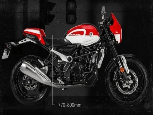 �޼�Q250��AC300Cafe���У��ۼ�17