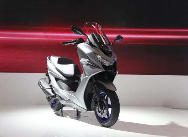 �¿���ͧ250��۸ı䣬����4���ŷ�